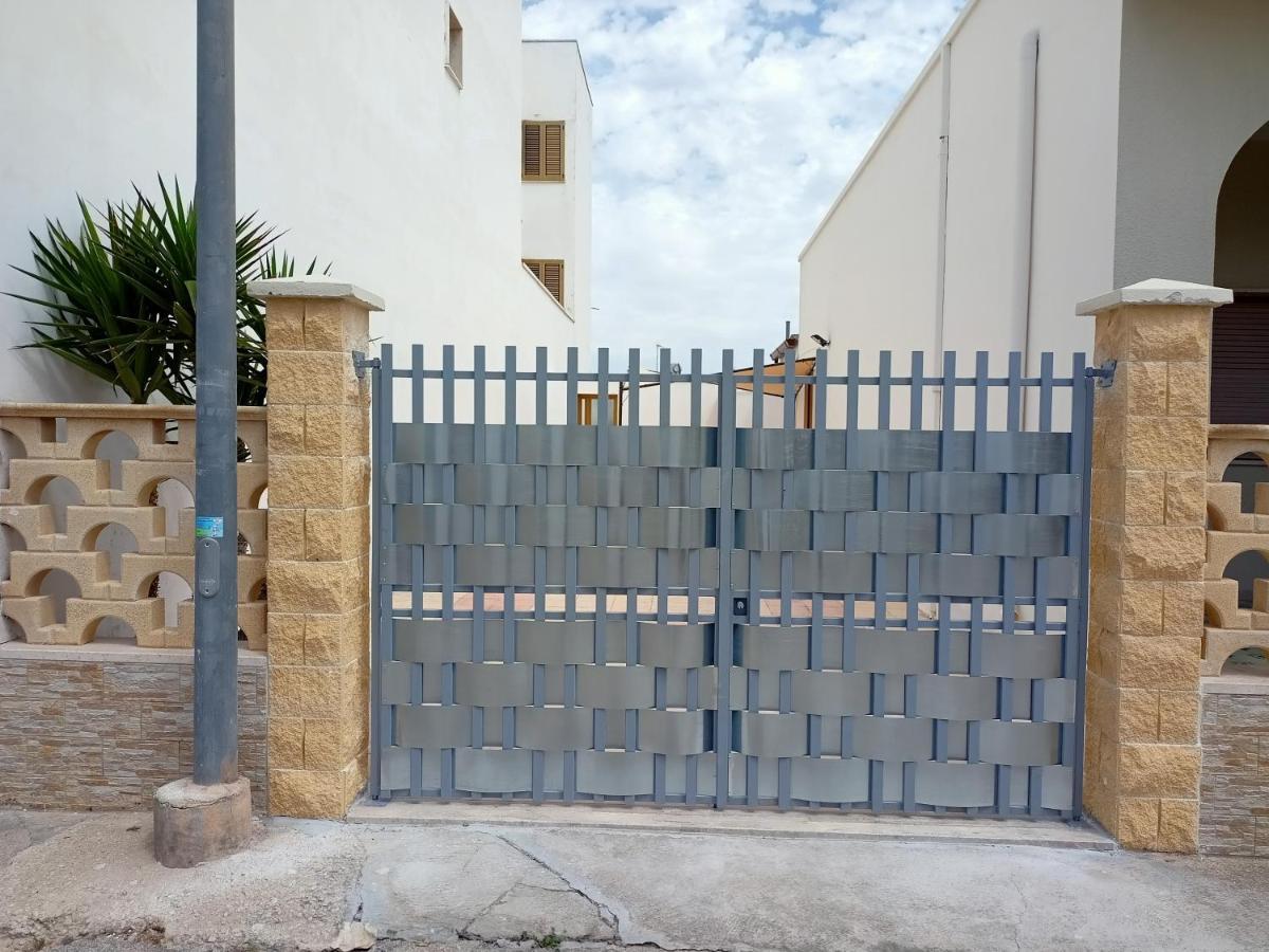 Casa Vacanze Da Lui' Торе Лапило Екстериор снимка